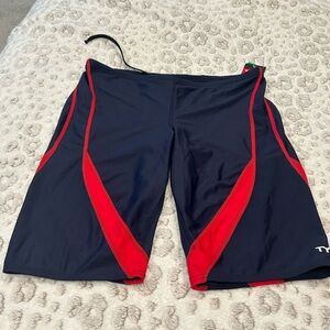 NWT TYR Men’s Training Swimsuit Size 36